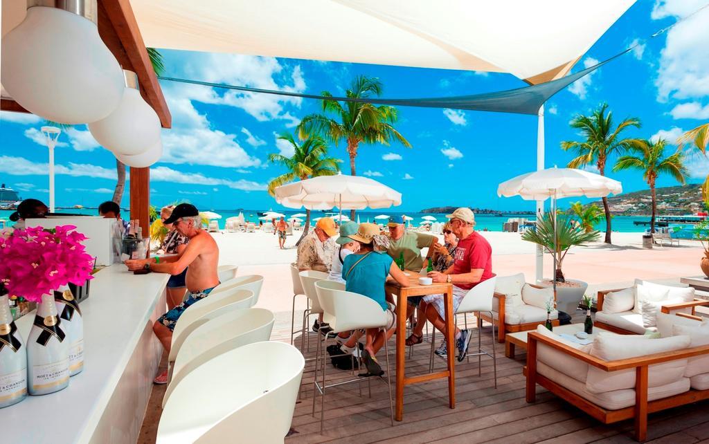 Holland House Beach Hotel Philipsburg  Bagian luar foto