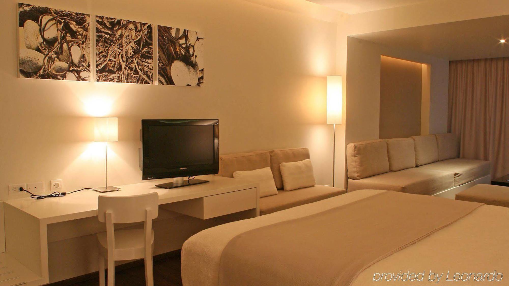 Holland House Beach Hotel Philipsburg  Bagian luar foto